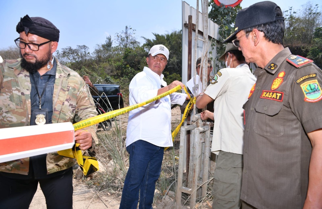 Pemprov Jabar Segel Tambang PT Mas Putih Belitung di Karawang, Aktivitas Dihentikan