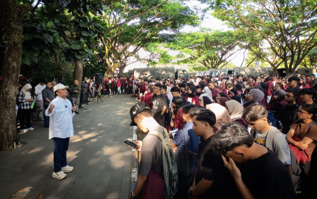 Darurat Sampah Bandung Raya, 3.000 Mahasiswa Telkom University Diterjunkan ​